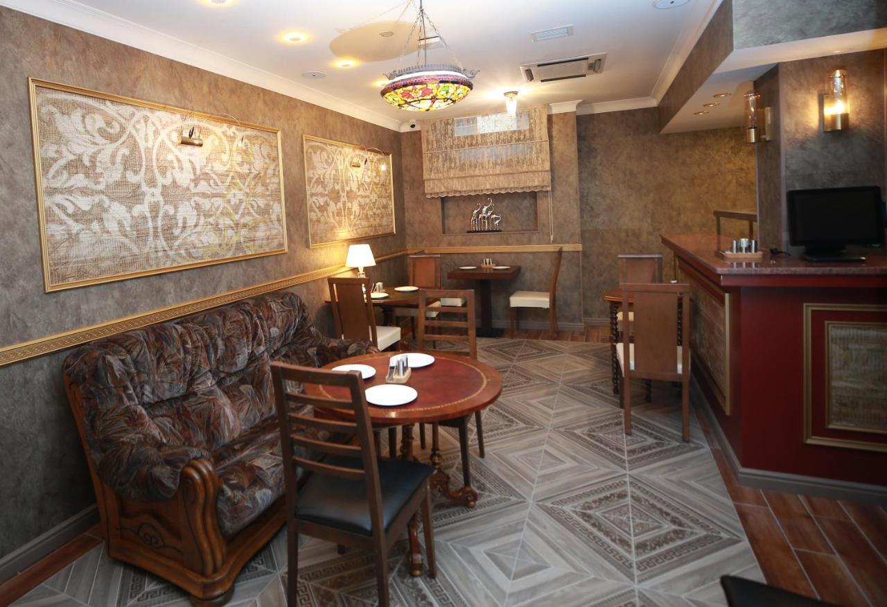 West Inn Hotel & Restaurant Nz Baku Exteriör bild