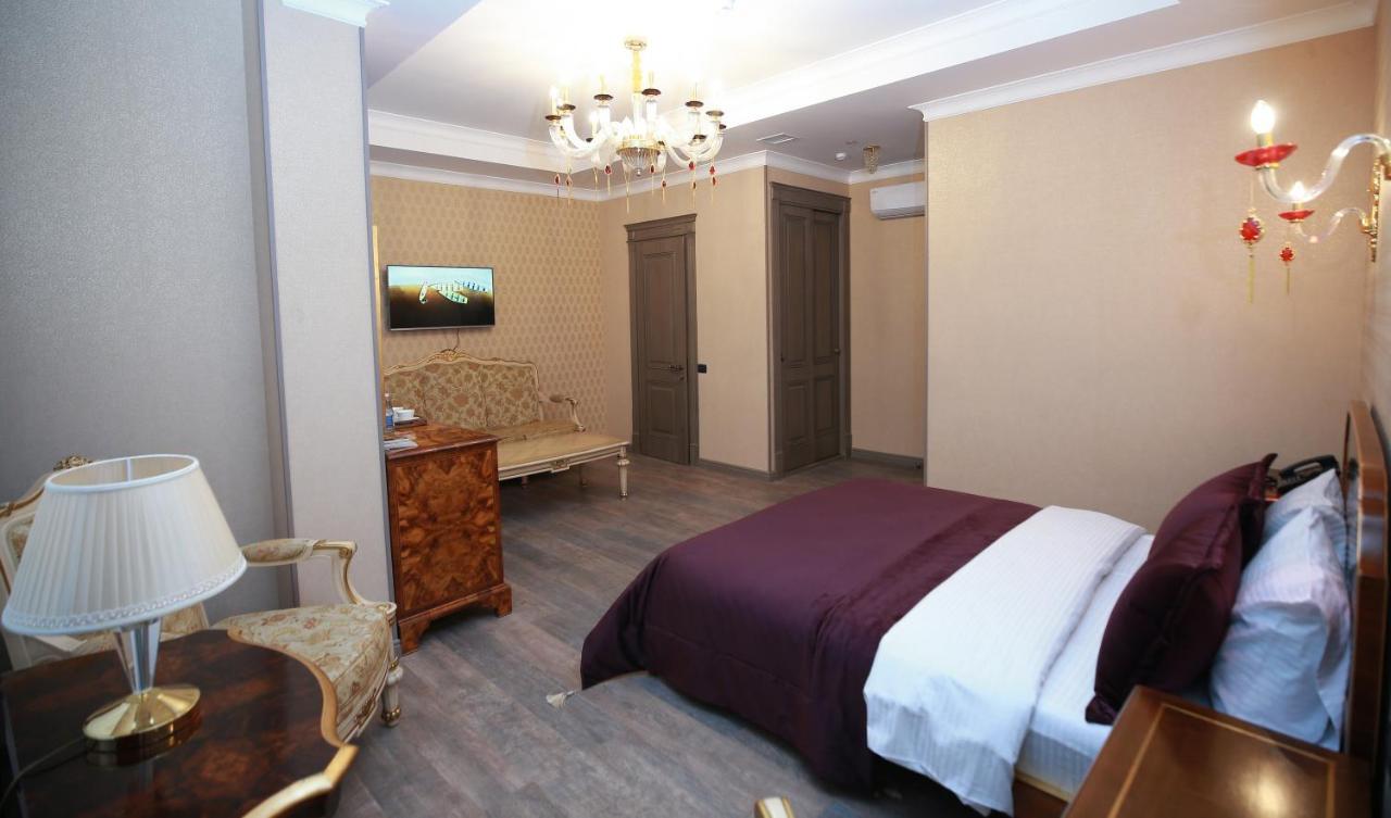 West Inn Hotel & Restaurant Nz Baku Exteriör bild